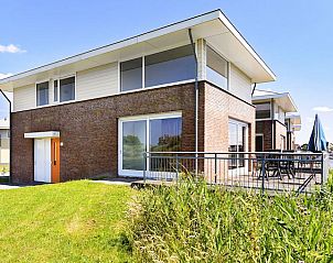 Verblijf 1605149 • Bungalow Lauwersmeer • Esonstad | 4-persoons woning - Rietwoning | 4L2 
