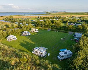 Guest house 1605158 • Fixed travel trailer Lauwersmeer • Esonstad | Comfort Camperplaats | C4 