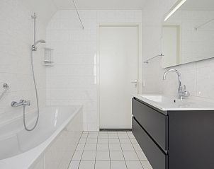 Guest house 1605174 - Holiday property Lauwersmeer - Geschakelde woning in Anjum