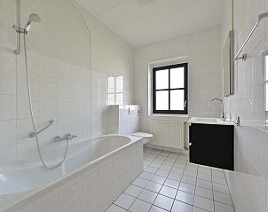 Guest house 1605180 - Holiday property Lauwersmeer - Geschakelde woning in Anjum