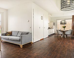 Guest house 1605196 - Bungalow Lauwersmeer - Esonstad | 4-persoons woning - Waterwoning | 4L2