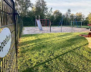 Guest house 160596 - Holiday property Lauwersmeer - Vakantiehuis Chalet Ufergrundst�ck mit eigenem Angelplatz