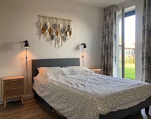 Guest house 160596 - Holiday property Lauwersmeer - Vakantiehuis Chalet Ufergrundst�ck mit eigenem Angelplatz