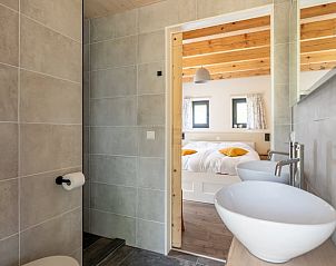 Badkamer in Huisje in Spier met moderne faciliteiten in Drenthe.