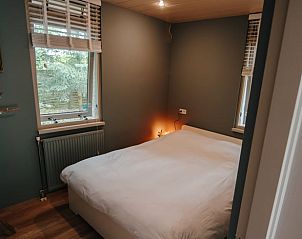 Cozy bedroom in Cottage in Gasselte, vacation home in Central Drenthe.