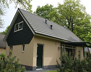 Verblijf 172845 - Bungalow Midden Drenthe - Stuifzand Bungalow met Bedstee 6+2