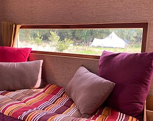 Comfortabele zithoek in Huisje in Mantinge, vakantiehuis in Midden Drenthe, Drenthe.