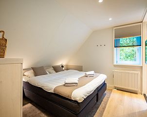 Plattegrond van begane grond in Hof van Saksen 8-persoons boerderij 8L, Nooitgedacht, Drenthe, met overzicht van indeling.