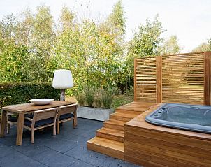 Guest house 173227 - Bungalow Midden Drenthe - Hof van Saksen | 4-persoons Wellnessboerderij | 4ELW