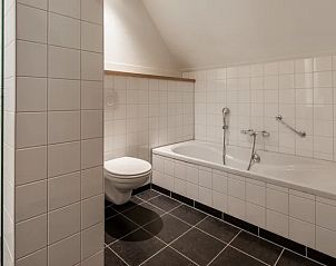 Guest house 173235 - Bungalow Midden Drenthe - Hof van Saksen | 18-persoons boerderij | 18FF