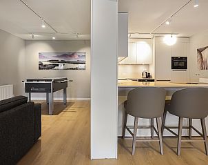 Comfortabele slaapkamer in Hof van Saksen vakantiehuis, Nooitgedacht, Midden Drenthe, met tweepersoonsbed.