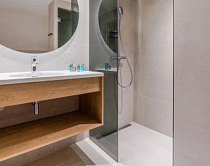 Guest house 173250 - Bungalow Midden Drenthe - Hof van Saksen | 24-persoons boerderij | 24L