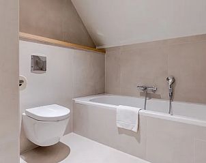 Guest house 173250 - Bungalow Midden Drenthe - Hof van Saksen | 24-persoons boerderij | 24L