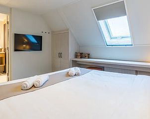 Guest house 173251 - Bungalow Midden Drenthe - Hof van Saksen | 6-persoons Wellness Waterfront boerderij |