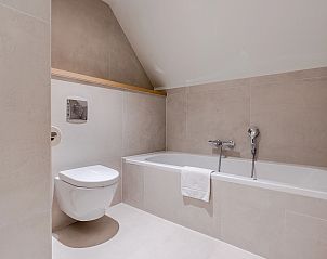 Verblijf 173272 - Bungalow Midden Drenthe - Hof van Saksen | 24-persoons boerderij | 24L