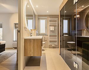 Verblijf 173295 - Bungalow Midden Drenthe - Hof van Saksen | 10-persoons boerderij | 10L