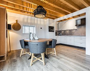 Voll ausgestattete Kche in Orveltermarke 4-Personen-Bungalow 4EL, Midden Drenthe.