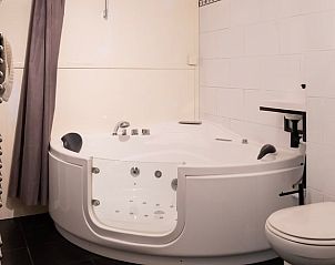 Guest house 180214 - Holiday property Noord Drenthe - Huisje in Een