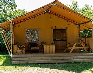 Guest house 181122 - Tent house Noord Drenthe - Vakantiepark �Hunzedal 16�