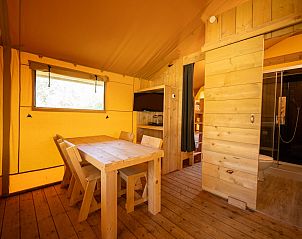 Guest house 181122 - Tent house Noord Drenthe - Vakantiepark �Hunzedal 16�