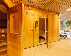 Guest house 181122 - Tent house Noord Drenthe - Vakantiepark �Hunzedal 16�