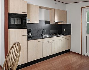 Moderne keuken in chalet LU6, Borger, Drenthe met alle gemakken voorzien.