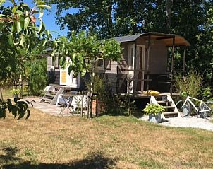 Huisje in Schipborg, vakantiehuis in Noord Drenthe, met ruime tuin en fietsparkeerplaats.