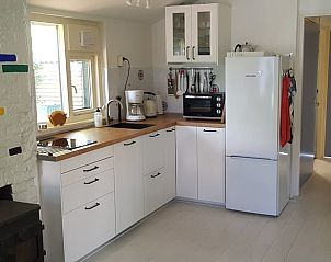 Moderne keuken van Vakantiehuisje in Schipborg met alle voorzieningen in Noord Drenthe, Drenthe.