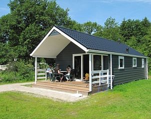 Verblijf 182310 • Vakantiewoning Noord Drenthe • Chalet met Veranda 