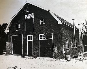 Zwart-wit afbeelding van de oorspronkelijke bouw van Huisje in Tynaarlo, Noord Drenthe.