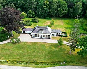 Luchtfoto van Vakantiehuis in Veenhuizen, prachtig gelegen in het groene Drenthe.