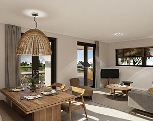 Gezellige eet- en woonkamer in de Vrijstaande woning in Emmen, perfect vakantiehuis in Zuidoost Drenthe.