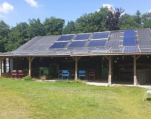 Vakantiehuis in Emmen, duurzame energievoorziening van de vakantiewoning in Zuidoost Drenthe, met zonnepanelen op het dak.