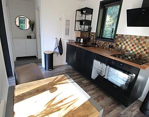 Moderne keuken in Vakantiehuis in Erica, vakantiehuis in Zuidoost Drenthe, Drenthe.