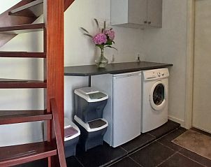 Comfortabele woonkamer met veel licht in vakantiehuis DG1648, Drenthe.