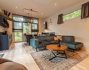 Verblijf 2007155 - Vakantiewoning Zuidwest Drenthe - Vakantiehuis De Wiltzangh - Bosrand Wellness Cabin Premium |