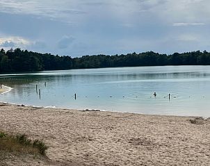 Rustig meer nabij Huisje in Dwingeloo, vakantieverblijf in Drenthe.