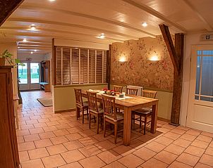 Gemtliche Essecke im Ferienhaus in Ruinerwold, Sd-West Drenthe. Genieen Sie eine warme Atmosphre in diesem Ferienhaus in Drenthe.