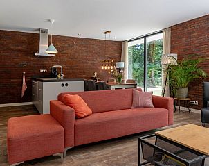 Offene Kche und Wohnzimmer im Ferienhaus in Wateren, Sdwest-Drenthe.