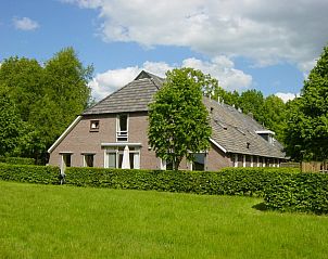 Heimensteegde vakantiehuis in Wittelte, Zuidwest Drenthe, omgeven door groene natuur en rust.