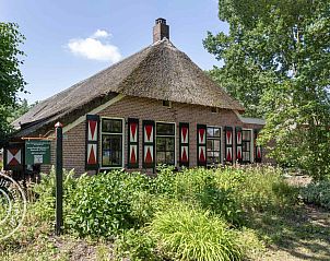 Verblijf 202219 • Vakantiewoning Zuidwest Drenthe • 10 tot 12 persoons Saksische vakantieboerderij met gratis 