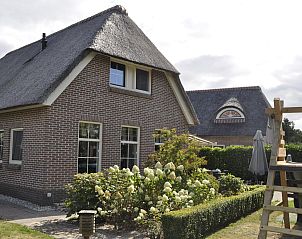 Verblijf 202802 • Vakantiewoning Zuidwest Drenthe • Vakantiehuis voor 11 personen in Tiendeveen 