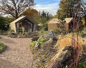 Vakantiehuis Solo Retreat 2 in Biddinghuizen biedt een moderne glamping ervaring te midden van de natuur van Flevoland.