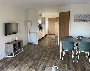 Open leefruimte in Chalet in Biddinghuizen, Oostelijk Flevoland, ideaal voor een comfortabele vakantie in Flevoland.