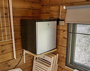 Koelkast in vakantiehuis Trekkershut 4 Personen, Biddinghuizen, Flevoland voor optimaal gemak.