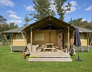 Veranda van Medley Lodge in Biddinghuizen biedt een ontspannen sfeer in Oostelijk Flevoland, Flevoland.
