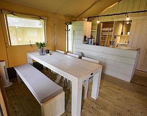 Eetgedeelte van Safari Cottage in Biddinghuizen, een vakantiehuis voor 4-6 personen in Oostelijk Flevoland.