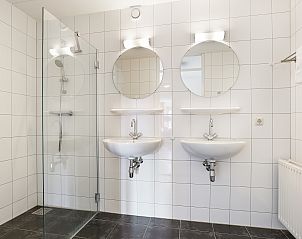 Verblijf 2101208 - Bungalow Oostelijk Flevoland - Waterparc Veluwemeer | 16-persoons villa | 16N