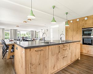 Verblijf 2101226 - Bungalow Oostelijk Flevoland - Waterparc Veluwemeer | 22-persoons villa | 22L