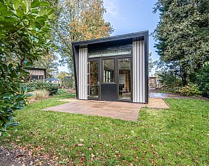 Detached house in Biddinghuizen with modern architecture, surrounded by greenery in Eastern Flevoland, ideal vacation home for peace seekers.